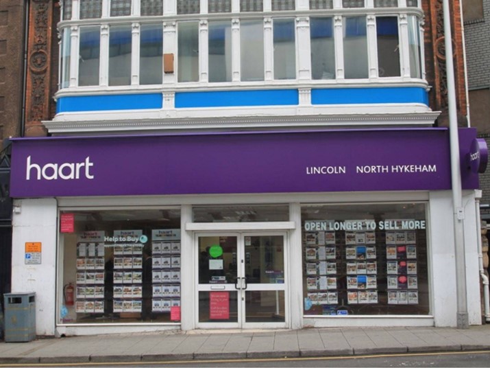 3 bedroom SemiDetached House Hurricane Grove, Welton £1,300 Per