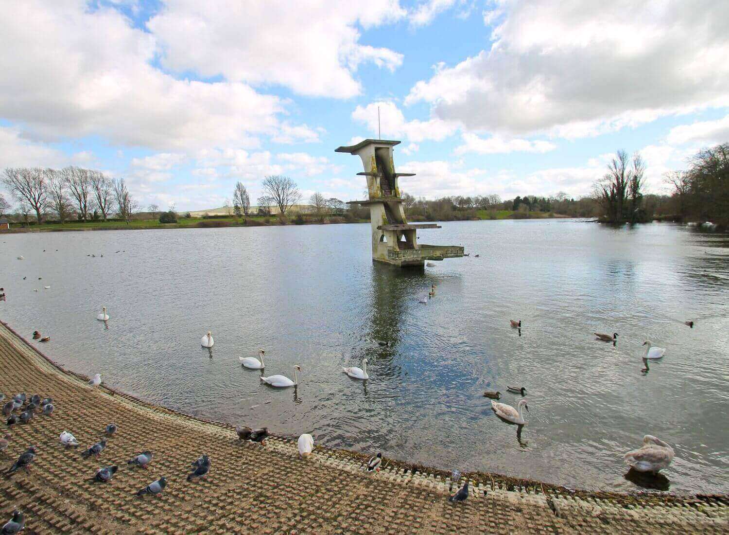 Estate Agents Stratton St Margaret Free Valuations haart