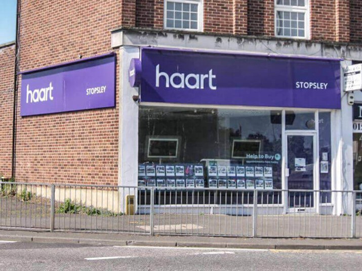 4 bedroom Chalet Ryecroft Way, Stopsley Village £450,000 haart