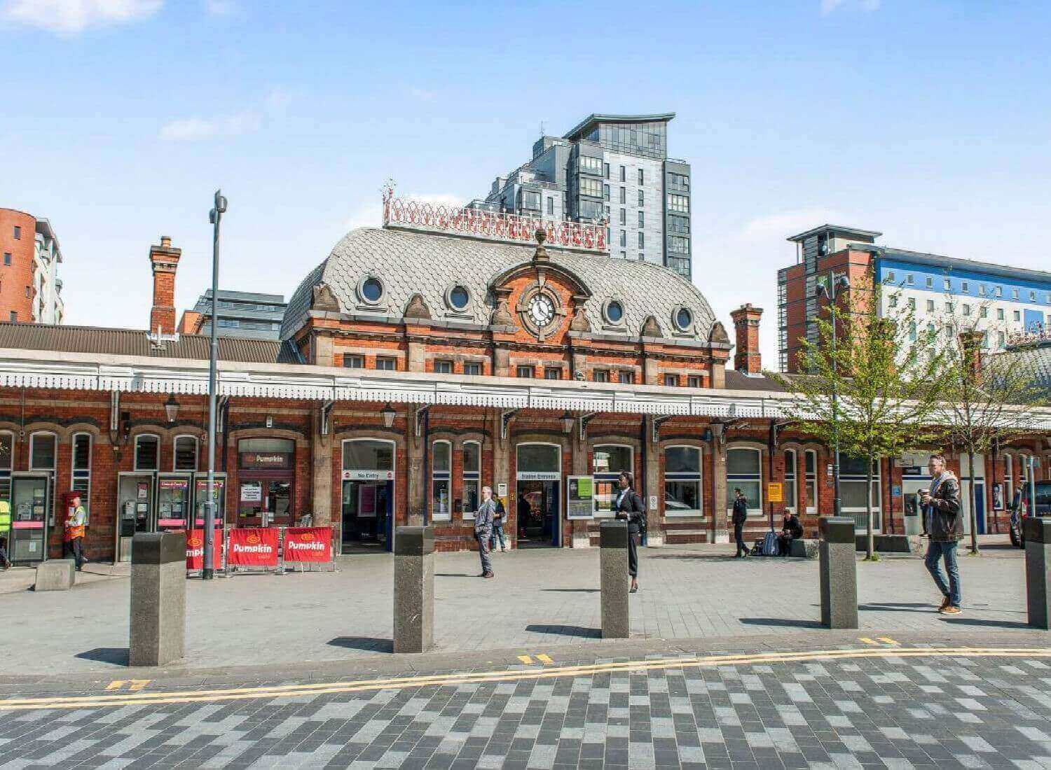 Estate Agents & Letting Agents Slough Property Valuations haart